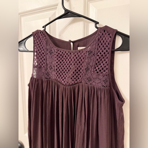 NWT LOFT Purple Sleeveless Knee Length Dress with Crochet Detail - Picture 2 of 6
